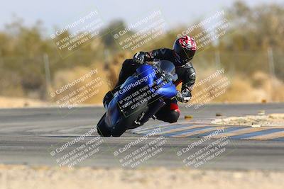 media/Jan-14-2024-SoCal Trackdays (Sun) [[2e55ec21a6]]/Turn 2 (1025am)/